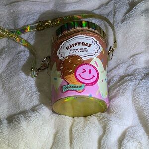 Bewaltz purse for You,a teen or the little one..
